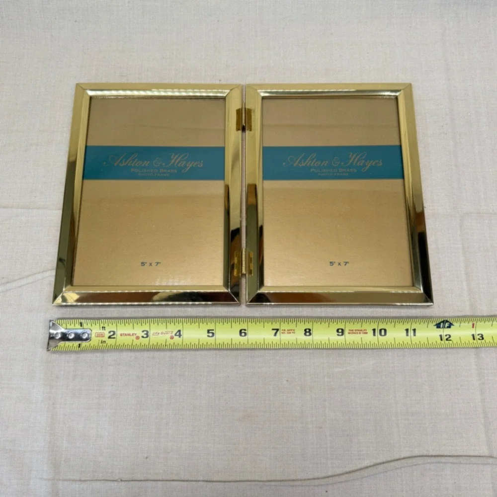 Vintage Brass Double Hinged Picture Frame 5x7 Folding Photo Gold Desk Decor